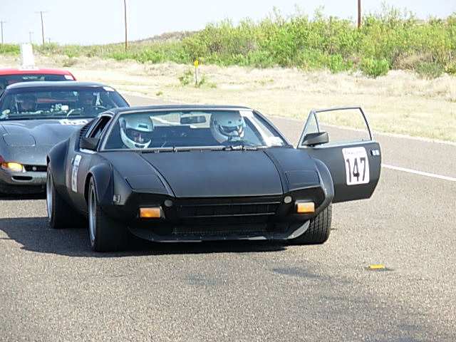 Michael Frazier and Jim Cooper on the Starting Grid