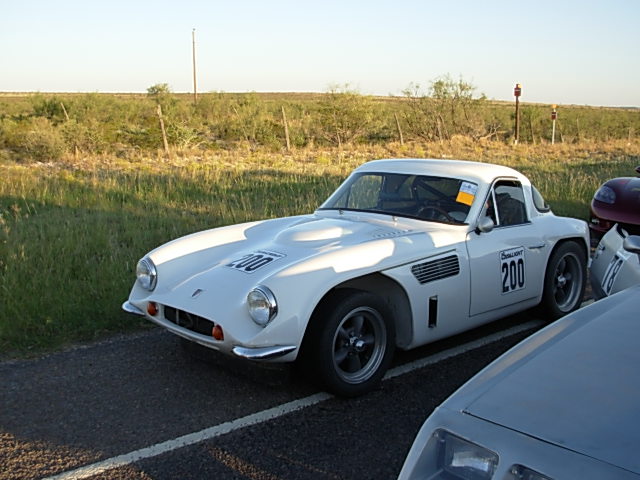 Bob Davidson's '65 Griffith 200 with a Boss 302 on the leg 1 starting grid